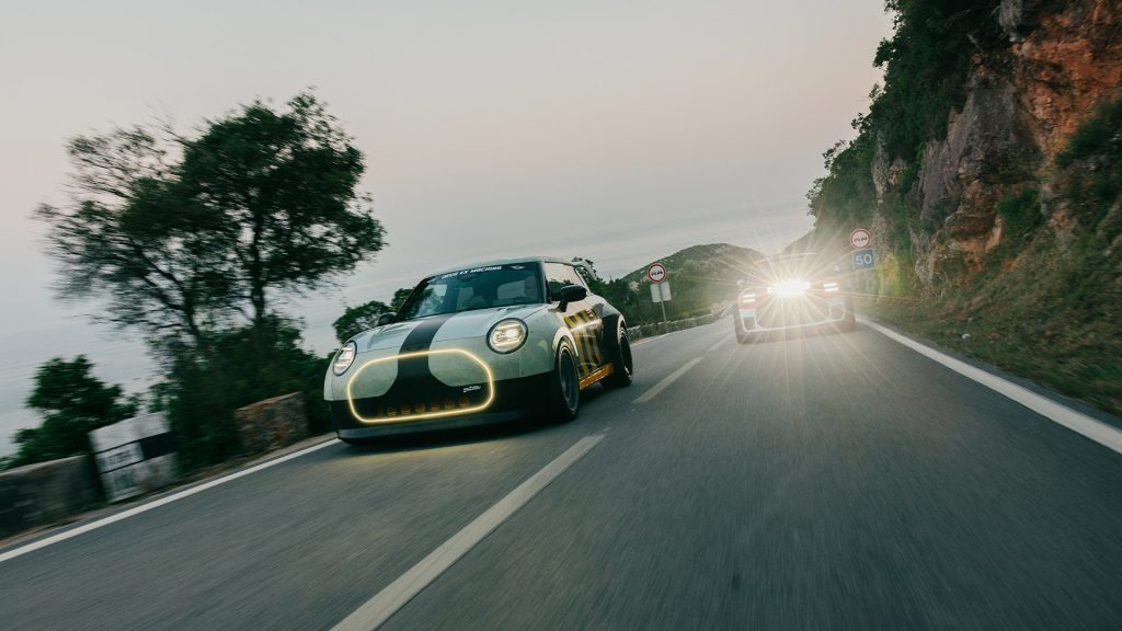 ماذا عن ثنائي ميني JCW هاتشباك المخصص في ميونخ؟
ميني كوبر جي سي دبليو
بي ام دبليو
سيارات ميني 2025
سيارات ميني 2026
سيارات ميني كوبر الجديدة
JCW × Deus Ex Machina
سيارات ميني كوبر مخصصة
سيارات مخصصة
سيارات رياضية
سيارات حصرية
سيارات ألمانية
سيارات بريطانية
سيارات سباق
سباق السيارات
معرض ميونخ للسيارات
IAA Mobility
سيارات رياضية
سيارات سبورت
سيارات صغيرة
سيارات هاتشباك
سيارات هاتشباك رياضية
How about the custom MINI JCW hatchback duo in Munich?
Mini Cooper JCW
BMW
2025 MINIs
2026 MINIs
New MINI Coopers
JCW x Deus Ex Machina
Custom MINI Coopers
Custom Cars
Sports Cars
Exclusive Cars
German Cars
British Cars
Racing Cars
Auto Racing
Munich Motor Show
IAA Mobility
Sports Cars
Sports Cars
Small Cars
Hatchbacks
Sports Hatchbacks