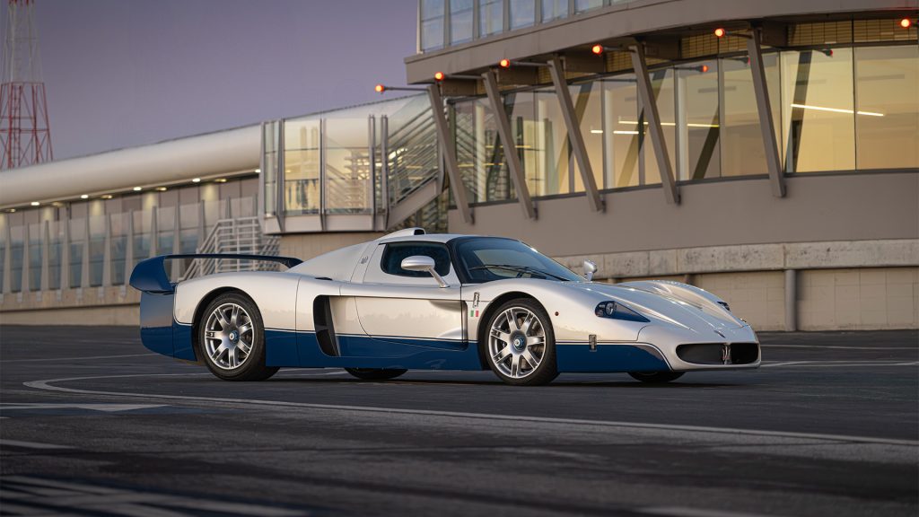مازيراتي Maserati MC12 سترادالي MC12 Stradale سيارات فاخرة Luxury Cars سيارات كلاسيكية Classic Cars سوبركار Supercar سيارات رياضية Sports Cars سيارات إيطالية Italian Cars سيارات محدودة الإنتاج Limited Edition Cars مزاد سيارات Car Auction Monterey Car Week سيارات خارقة Hypercars الأداء العالي High Performance السيارات الكلاسيكية الفاخرة Luxury Classic Cars السيارات النادرة Rare Cars أسطورة على أربع عجلات Legend on Wheels سيارات أحلام Dream Cars أغلى سيارة Most Expensive Car عاشقو السيارات Car Enthusiasts Supercar Life