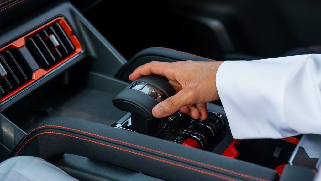 وأخيراً، BYD شارك 6 وصلت الشرق الأوسط عبر بوابة الفطيم BYD الإمارات!
BYD والفطيم BYD الإمارات تكشفان الستار عن شاحنة شارك 6 الهجينة خلال حفل إطلاق أيقوني في دبي 
بي واي دي شارك 6 
شاحنة بي واي دي الجديدة 
شاحنة بي واي دي الهجينة 
شاحنات هجينة 
شاحنات أوفرود 
شاحنات فاخرة 
شاحنات فخمة 
شاحنات قوية 
بي واي دي 2025 
بي واي دي 2026 
بي واي دي توب جير الشرق الأوسط 
سيارات بي واي دي الجديدة 
سيارات هجينة 
سيارات عملية 
سيارات اعتمادية 
الإمارات 
دبي 
أبوظبي 
الشرق الأوسط 
السعودية 
الرياض 
جدة
Finally, the BYD Shark 6 has arrived in the Middle East through Al-Futtaim BYD UAE!
BYD and Al-Futtaim BYD UAE unveiled the Shark 6 hybrid pickup truck during an iconic launch event in Dubai.
BYD Shark 6
The new BYD pickup truck
BYD hybrid pickup truck
Hybrid trucks
Off-road trucks
Luxury trucks
Luxury trucks
Powerful trucks
BYD 2025
BYD 2026
BYD Top Gear Middle East
New BYD cars
Hybrid cars
Practical cars
Reliable cars
UAE
Dubai
Abu Dhabi
Middle East
Saudi Arabia
Riyadh
Jeddah
