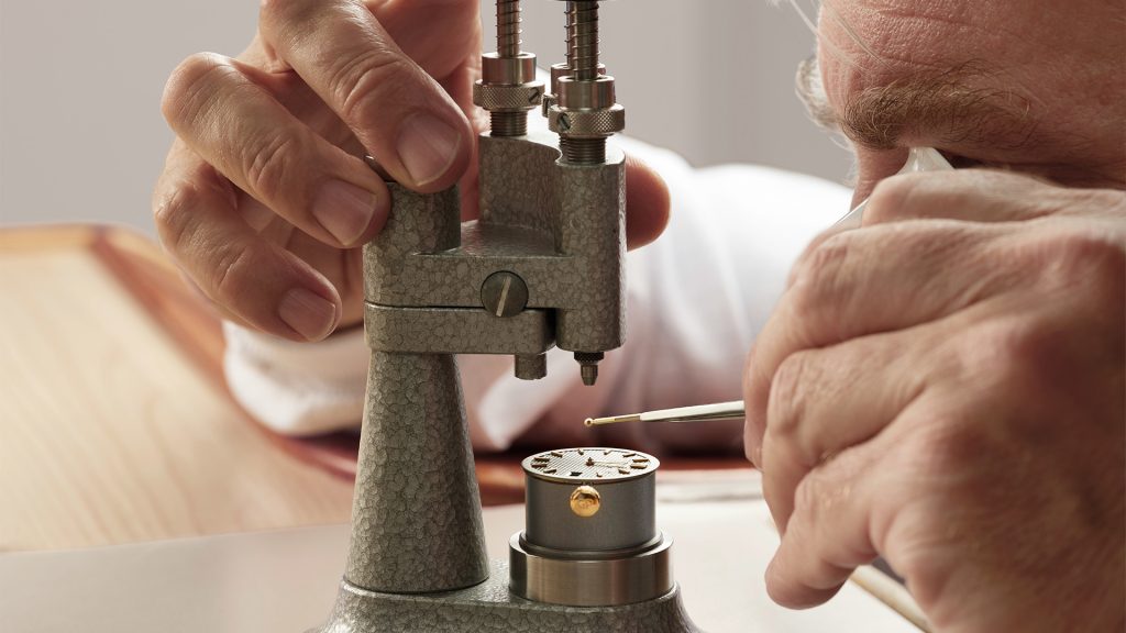 جيرار بيرغو دار جيرار بيرغو لاورياتو لاورياتو فيفتي ساعات فاخرة ساعات سويسرية صناعة الساعات ساعات رجالية ساعات نسائية ساعات رياضية أنيقة الذكرى الخمسين ساعات أوتوماتيكية العيار GP4800 Top Gear الشرق الأوسط تصميم سويسري فخامة أيقونة الأناقة تاريخ الساعات الكوارتز الساعات الكلاسيكية Girard Perregaux GP Laureato Laureato Fifty Laureato 50th Anniversary Luxury Watches Swiss Watchmaking Swiss Made Men’s Watches Women’s Watches Elegant Sports Watches Automatic Watch GP4800 movement Top Gear Middle East Watch Design Luxury Lifestyle Iconic Timepieces Watch Heritage Quartz Revolution Classic Watches