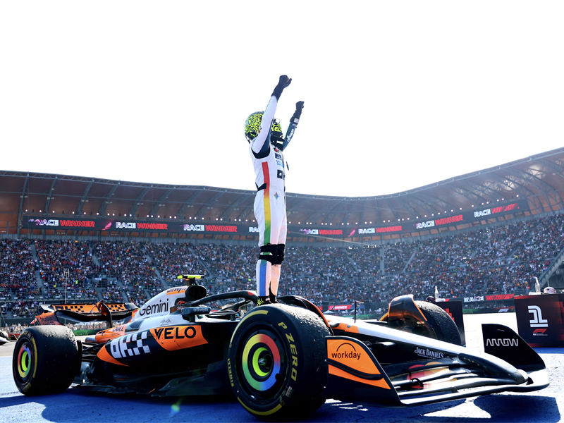 جائزة المكسيك الكبرى 2025: لاندو نوريس يُشعل بطولة العالم ويخطف صدارة الفورمولا 1! سباق السيارات فورمولا 1 سباق المكسيك فورميلا 1 سباق المكسيك سيارات سباق سوبركارز سيارات خارقة سيارات رياضية سيارات سوبر رياضية سيارات سبورت سيارات سوبر سبورت سيارات قوية سيارات سريعة سيارات نارية سيارات فورمولا سيارات فورميلا ماكلارين لاندو نوريس أوسكار بياستري فيراري تشارل لوكلير لويس هاملتون ريد بُل ماكس فرستابن فورميلا 1 2025 فورمولا 1 2025 سيارات توب جير Mexican Grand Prix 2025: Lando Norris Ignites the World Championship and Takes the Lead in Formula 1! Motor Racing Formula 1 Mexican Grand Prix Formula 1 Mexican Grand Prix Racing Cars Supercars Supercars Sports Cars Supersports Cars Sports Cars Supersports Cars Powerful Cars Fast Cars Motorcycles Formula Cars Formula Cars McLaren Lando Norris Oscar Piastri Ferrari Charles Leclerc Lewis Hamilton Red Bull Max Verstappen Formula 1 2025 Formula 1 2025 Top Gear Cars