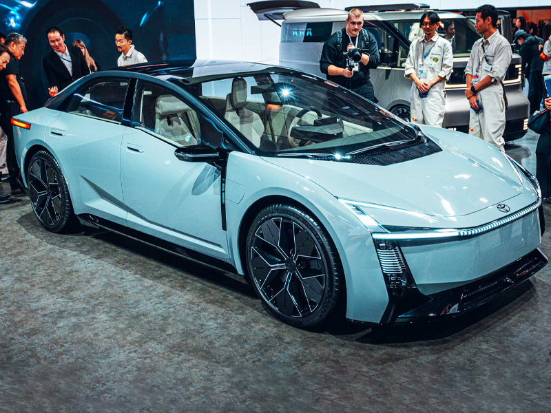 نعم، تويوتا تسعى لجعلنا نهتم بخط كورولا بشكل أكبر! إعادة تصميم جذرية وحادة