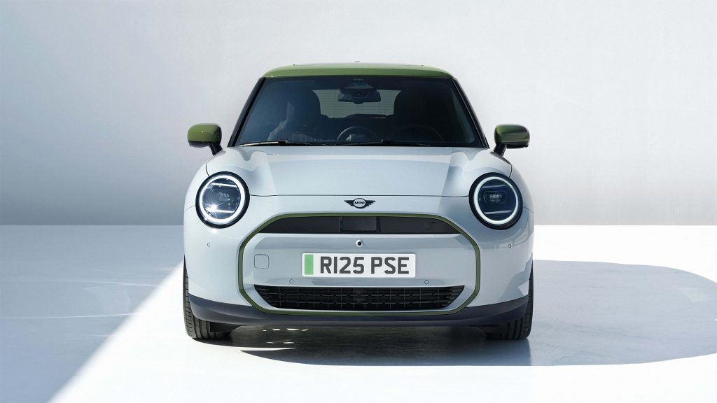 ميني بول سميث إديشن: نعم، هناك تعاون جديد في أروقة العلامة البريطانية
سيارات ميني كوبر الجديدة
سيارات ميني كوبر 2025
سيارات ميني كوبر 2026
سيارات ميني كوبر حصرية
سيارات حصرية
سيارات بريطانية
سيارات انجليزية
سيارات فاخرة
سيارات فخمة
سيارات هاتشباك فاخرة
سيارات هاتشباك فخمة
سيارات حصرية
سيارات طلب حصري
سيارات رياضية
سيارات سبورت صغيرة
سيارات صغيرة
سيارات توب جير
Mini Paul Smith Edition: Yes, there's a new collaboration in the British brand.
New Mini Coopers
2025 Mini Coopers
2026 Mini Coopers
Exclusive Mini Coopers
Exclusive Cars
British Cars
English Cars
Luxury Cars
Luxury Hatchbacks
Luxury Hatchbacks
Exclusive Cars
Exclusive Order Cars
Sports Cars
Small Sports Cars
Small Cars
Top Gear Cars