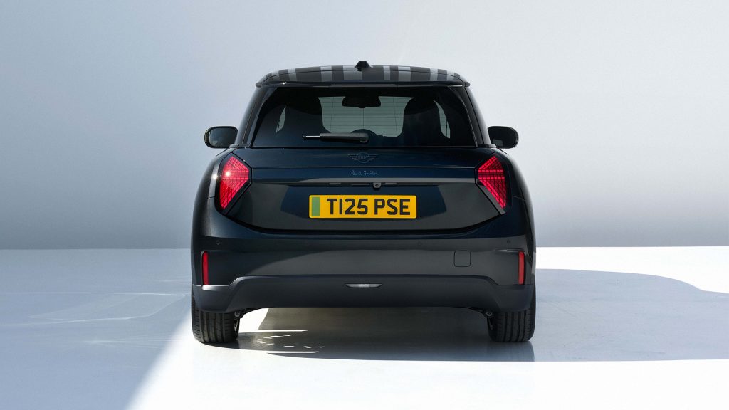 ميني بول سميث إديشن: نعم، هناك تعاون جديد في أروقة العلامة البريطانية
سيارات ميني كوبر الجديدة
سيارات ميني كوبر 2025
سيارات ميني كوبر 2026
سيارات ميني كوبر حصرية
سيارات حصرية
سيارات بريطانية
سيارات انجليزية
سيارات فاخرة
سيارات فخمة
سيارات هاتشباك فاخرة
سيارات هاتشباك فخمة
سيارات حصرية
سيارات طلب حصري
سيارات رياضية
سيارات سبورت صغيرة
سيارات صغيرة
سيارات توب جير
Mini Paul Smith Edition: Yes, there's a new collaboration in the British brand.
New Mini Coopers
2025 Mini Coopers
2026 Mini Coopers
Exclusive Mini Coopers
Exclusive Cars
British Cars
English Cars
Luxury Cars
Luxury Hatchbacks
Luxury Hatchbacks
Exclusive Cars
Exclusive Order Cars
Sports Cars
Small Sports Cars
Small Cars
Top Gear Cars