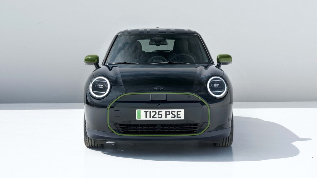 ميني بول سميث إديشن: نعم، هناك تعاون جديد في أروقة العلامة البريطانية
سيارات ميني كوبر الجديدة
سيارات ميني كوبر 2025
سيارات ميني كوبر 2026
سيارات ميني كوبر حصرية
سيارات حصرية
سيارات بريطانية
سيارات انجليزية
سيارات فاخرة
سيارات فخمة
سيارات هاتشباك فاخرة
سيارات هاتشباك فخمة
سيارات حصرية
سيارات طلب حصري
سيارات رياضية
سيارات سبورت صغيرة
سيارات صغيرة
سيارات توب جير
Mini Paul Smith Edition: Yes, there's a new collaboration in the British brand.
New Mini Coopers
2025 Mini Coopers
2026 Mini Coopers
Exclusive Mini Coopers
Exclusive Cars
British Cars
English Cars
Luxury Cars
Luxury Hatchbacks
Luxury Hatchbacks
Exclusive Cars
Exclusive Order Cars
Sports Cars
Small Sports Cars
Small Cars
Top Gear Cars