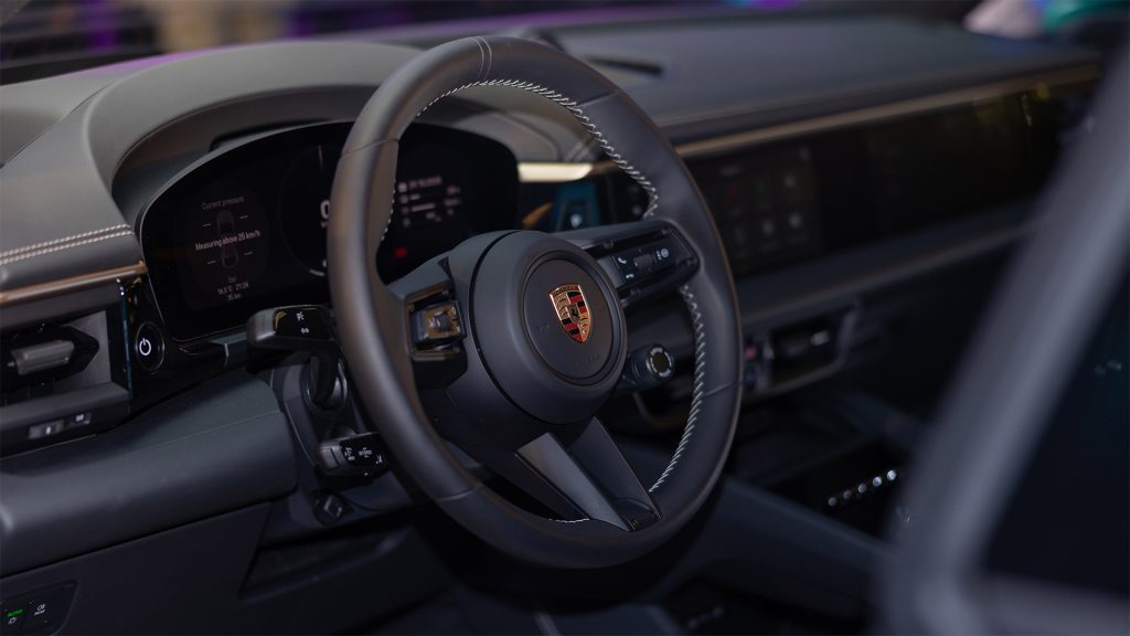 بورشه تكشف عن مجموعة Macan Gems في السعودية: ثلاث جواهر عربية تتألق بالكهرباء والفخامة
سيارات بورشه الجديدة
سيارات بورشه 2025
سيارات بورشه 2026
سيارات ألمانية
سيارات اس يو في كهربائية
سيارات كهربائية
سيارات هجينة
سيارات هيبرد
سيارات هايبرد
سيارات اس يو في ألمانية
سيارات بورشه اس يو في كهربائية
سيارات بورشه اس يو في هجينة
سيارات بورشه مكان السعودية
سيارات حصرية
سيارات بتصميم عربي
سيارات فاخرة
سيارات فخمة
سيارات توب جير الشرق الأوسط
Porsche unveils the Macan Gems collection in Saudi Arabia: Three Arabian gems shine with electricity and luxury
New Porsche cars
2025 Porsche cars
2026 Porsche cars
German cars
Electric SUVs
Electric cars
Hybrid cars
Hybrid cars
Hybrid cars
German SUVs
Porsche electric SUVs
Porsche hybrid SUVs
Porsche Macan cars in Saudi Arabia
Exclusive cars
Cars with Arabic design
Luxury cars
Premium cars
Top Gear Middle East