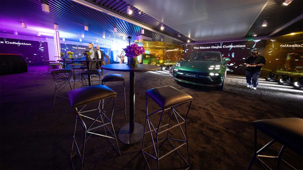 بورشه تكشف عن مجموعة Macan Gems في السعودية: ثلاث جواهر عربية تتألق بالكهرباء والفخامة
سيارات بورشه الجديدة
سيارات بورشه 2025
سيارات بورشه 2026
سيارات ألمانية
سيارات اس يو في كهربائية
سيارات كهربائية
سيارات هجينة
سيارات هيبرد
سيارات هايبرد
سيارات اس يو في ألمانية
سيارات بورشه اس يو في كهربائية
سيارات بورشه اس يو في هجينة
سيارات بورشه مكان السعودية
سيارات حصرية
سيارات بتصميم عربي
سيارات فاخرة
سيارات فخمة
سيارات توب جير الشرق الأوسط
Porsche unveils the Macan Gems collection in Saudi Arabia: Three Arabian gems shine with electricity and luxury
New Porsche cars
2025 Porsche cars
2026 Porsche cars
German cars
Electric SUVs
Electric cars
Hybrid cars
Hybrid cars
Hybrid cars
German SUVs
Porsche electric SUVs
Porsche hybrid SUVs
Porsche Macan cars in Saudi Arabia
Exclusive cars
Cars with Arabic design
Luxury cars
Premium cars
Top Gear Middle East