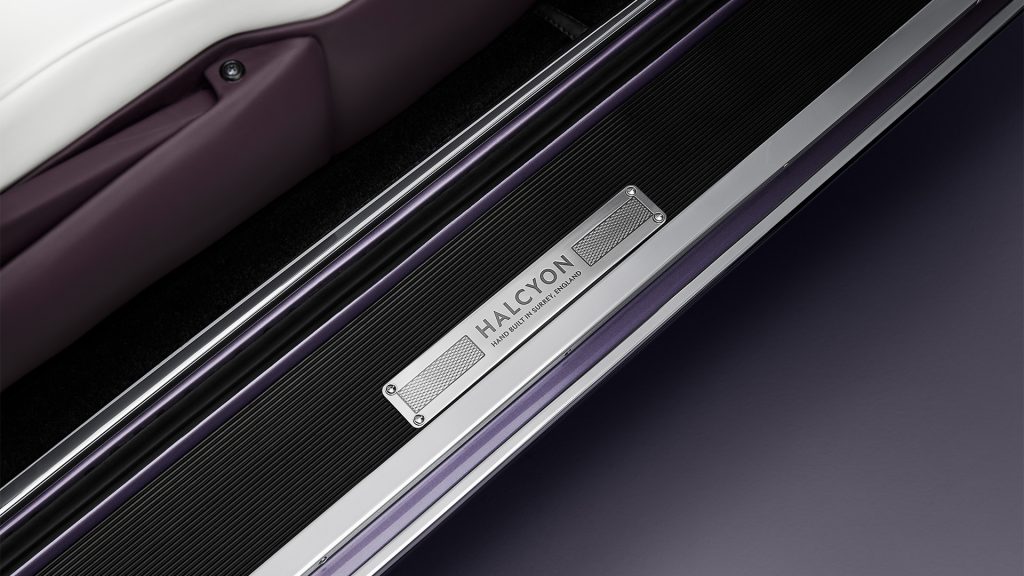 هالسيون تُعيد صياغة الأسطورة: رولز-رويس كورنيش "هايلاند هيذر" تُبعَث من جديد كهربائياً!
سيارات رولز رويس الجديدة
سيارات رولز رويس 2025 
سيارات رولز رويس 2026 
سيارات رولز رويس 2027 
سيارات رولز رويس كهربائية
سيارات رولز رويس كلاسيكية
سيارات رولز رويس قديمة
سيارات رولز رويس نادرة
سيارات رولز رويس حديثة
سيارات بريطانية
سيارات انجليزية
سيارات فاخرة كهربائية
سيارات فخمة كهربائية
سيارات كهربائية معاد تصميمها
سيارات رولز رويس معاد تصميمها
سيارات توب جير الشرق الأوسط
سيارات متحولة كهربا
تحويل سيارات كهربا
شركة هالسيون
سيارة رولز رويس كورنيش 
Halcyon Rewrites the Legend: The Rolls-Royce Corniche "Highland Heather" is Reborn Electric!
New Rolls-Royce Cars
2025 Rolls-Royce Cars
2026 Rolls-Royce Cars
2027 Rolls-Royce Cars
Electric Rolls-Royce Cars
Classic Rolls-Royce Cars
Vintage Rolls-Royce Cars
Rare Rolls-Royce Cars
Modern Rolls-Royce Cars
British Cars
English Cars
Luxury Electric Cars
Luxury Electric Cars
Redesigned Electric Cars
Redesigned Rolls-Royce Cars
Top Gear Middle East Cars
Electric Convertible Cars
Electric Car Conversion
Halcyon Company
Rolls-Royce Corniche