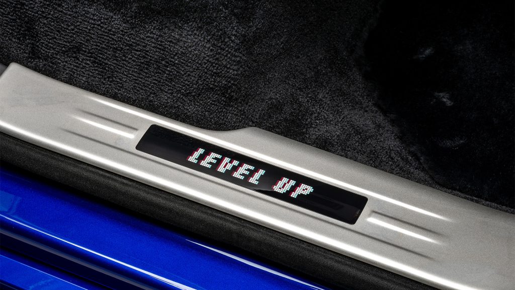 رولز-رويس بلاك بادج جوست "جايمر": أول إصدار للعلامة يستحضر سحر ألعاب الأركيد!
رولز رويس جايمر
رولز رويس قيمر
رولز رويس جيمر
سيارات رولز رويس الجديدة
سيارات رولز رويس 2025 
سيارات رولز رويس 2026 
سيارات رولز رويس حصرية
سيارات حسب الطلب
سيارات حصرية
سيارات مصممة خصوصي
سيارات بريطانية
سيارات فاخرة
سيارات فخمة
سيارات قوية
سيارات غالية
سيارات حصرية بريطانية
سيارات توب جير الشرق الأوسط
عالم ألعاب الأريكد
الألعاب الكلاسيكية
ألعاب فيديو كلاسيكية
Rolls-Royce Black Badge Ghost "Gamer": The marque's first edition to evoke the magic of arcade games!
Rolls-Royce Gamer
Rolls-Royce Gamer
Rolls-Royce Gamer
New Rolls-Royce Cars
Rolls-Royce Cars 2025
Rolls-Royce Cars 2026
Exclusive Rolls-Royce Cars
Custom Cars
Exclusive Cars
Personalized Cars
British Cars
Luxury Cars
High-End Cars
Powerful Cars
Expensive Cars
Exclusive British Cars
Top Gear Middle East Cars
Arcade Gaming World
Classic Games
Classic Video Games