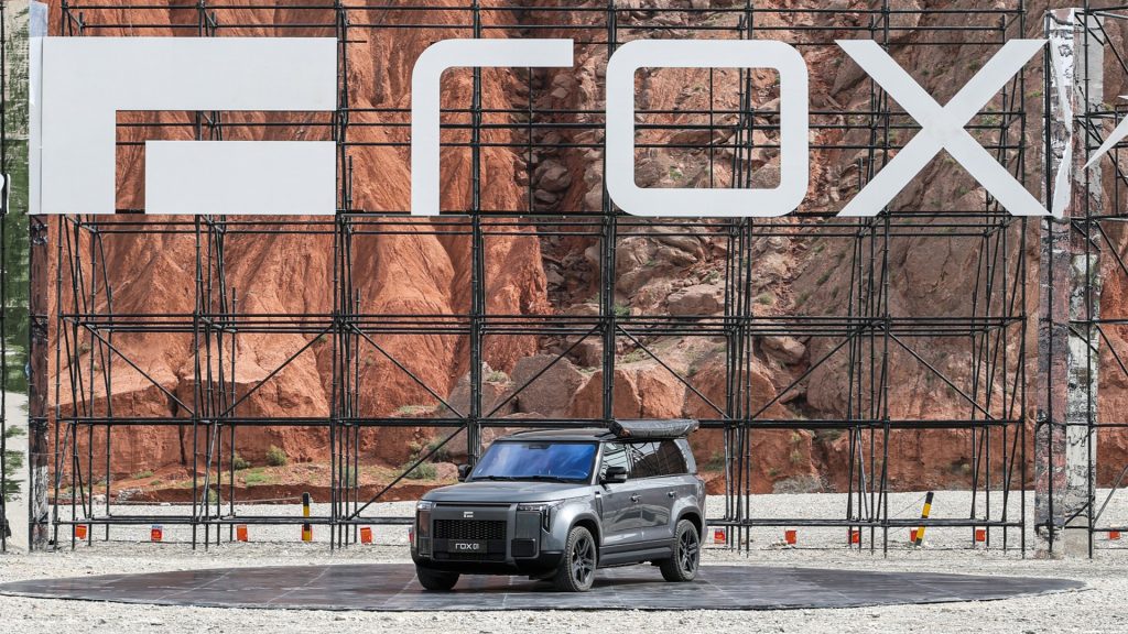 لماذا تُعد تقنية REEV من ROX Motor المستقبل الحقيقي للتنقّل بتفوّق تام على الفئة الكهربائية والهجينة؟
الفرق بين تقنية ريف والسيارات الكهربائية
الفرق بين تقنية ريف والسيارات الهجينة
أيهما أنسب تقنية ريف أو سيارات هجينة
سيارات هجينة
سيارات كهربائية
سيارات هجينة ريف
سيارات REEV 
سيارات ذكية
سيارات مولد بنزين للكهربا
سيارات بطاريات
سيارات حديثة
سيارات صينية كهربائية
سيارات صينية هجينة
سيارات صينية هيبرد
سيارات توب جير الشرق الأوسط
سيارات اس يو في صينية
سيارات اس يو في هجينة
سيارات اس يو في هيبرد
سيارات اس يو في هايبرد
سيارات اس يو في فاخرة
سيارات اس يو في فخمة
سيارات فاخرة
سيارات فخمة
سيارات أوفرود
سيارات طرق وعرة
Why is ROX Motor's REEV technology the true future of mobility, far surpassing the electric and hybrid categories?
The difference between REEV technology and electric cars
The difference between REEV technology and hybrid cars
Which is better: REEV technology or hybrid cars?
Hybrid cars
Electric cars
REEV hybrid cars
REEV cars
Smart cars
Gasoline-to-electric generator cars
Battery cars
Modern cars
Chinese electric cars
Chinese hybrid cars
Chinese hybrid cars
Top Gear Middle East cars
Chinese SUVs
Hybrid SUVs
Hybrid SUVs
Luxury SUVs
Luxury cars
Luxury cars
Off-road vehicles
Ride-road vehicles