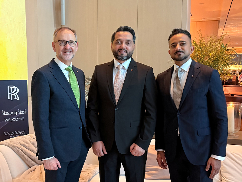 رولز-رويس تفتتح صالتها الجديدة في السعودية في قلب جدة سيارات رولز رويس الجديدة سيارات رولز رويس 2024 سيارات رولز رويس 2025 سيارات رولز رويس 2026 سيارات حصرية سيارات حسب الطلب سيارات تخصيص سيارات فخامة مطلقة أفخم سيارات سيارات بريطانية سيارات قوية سيارات رياضية سوبركارز سيارات خارقة سيارات رياضية سيارات سبورت سيارات سوبر رياضية سيارات سوبر سبورت سيارات فخمة سيارات فاخرة سيارات غالية سيارات فيراري الجديدة سيارات كهربائية سيارات هجينة سيارات هيبرد سيارات هايبرد سيارات مستدامة سيارات توب جير الشرق الأوسط جدة الرياض السعودية دبي أبوظبي الإمارات Rolls-Royce Opens New Showroom in Saudi Arabia in the Heart of Jeddah New Rolls-Royce Cars 2024 Rolls-Royce Cars 2025 Rolls-Royce Cars 2026 Rolls-Royce Cars Exclusive Cars Custom Cars Personalized Cars Ultimate Luxury Cars Most Luxurious Cars British Cars Powerful Cars Sports Cars Supercars Supercars Sports Cars Sports Cars Super Sports Cars Supersport Cars Luxury Cars Expensive Cars New Ferrari Cars Electric Cars Hybrid Cars Hybrid Cars Sustainable Cars Top Gear Middle East Jeddah Riyadh Saudi Arabia Dubai Abu Dhabi UAE