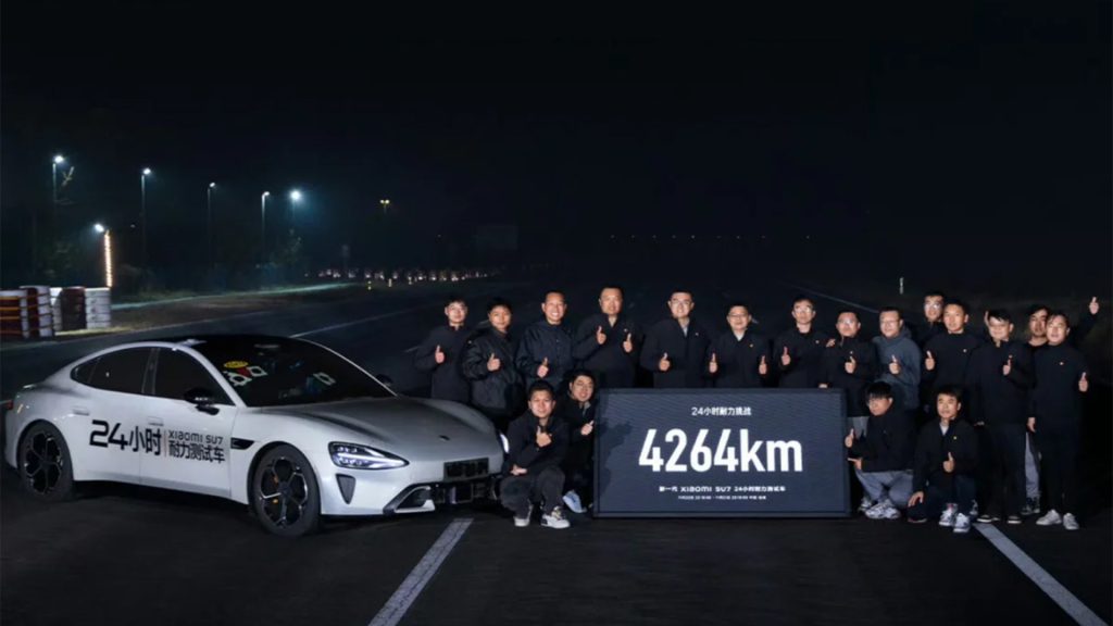Xiaomi SU7 24 hour endurance test electric sedan

شاومي SU7 في اختبار التحمل 24 ساعة

Xiaomi SU7 EV endurance record 4264 km

اختبار تحمّل شاومي SU7 على حلبة مغلقة

Xiaomi SU7 high speed endurance run

شاومي SU7 بسرعة عالية خلال اختبار التحمل

Xiaomi SU7 average speed 240 km per hour

أداء شاومي SU7 الكهربائي على الحلبة

Xiaomi SU7 ultra fast charging 900 volt system

شحن فائق السرعة لسيارة شاومي SU7 الكهربائية

Xiaomi SU7 530 kW charging technology

نظام الشحن السريع في شاومي SU7

Xiaomi SU7 battery technology 101.7 kWh

بطارية شاومي SU7 عالية الجهد

Xiaomi SU7 EV battery endurance performance

تقنية بطارية شاومي SU7 الكهربائية

Xiaomi SU7 interior electric sedan

مقصورة شاومي SU7 الكهربائية

تصميم داخلي شاومي SU7 سيدان كهربائية

Xiaomi SU7 production spec interior

Xiaomi SU7 beats Xpeng P7 endurance test

مقارنة شاومي SU7 واكسبنج P7 في اختبار التحمل

Xiaomi SU7 vs Xpeng P7 electric sedan

رقم قياسي جديد يتفوق على Xpeng P7

Xiaomi SU7 EV

شاومي SU7 كهربائية

اختبار تحمّل سيارات كهربائية

شحن 900 فولت سيارات كهربائية

سيارات كهربائية صينية

أرقام قياسية سيارات كهربائية

Xiaomi electric sedan

EV endurance record

Xiaomi SU7 24-Hour Endurance Test Electric Sedan

Xiaomi SU7 in a 24-Hour Endurance Test

Xiaomi SU7 EV Endurance Record: 4264 km

Xiaomi SU7 Endurance Test on a Closed Circuit

Xiaomi SU7 High-Speed ​​Endurance Run

Xiaomi SU7 High-Speed ​​Endurance Test

Xiaomi SU7 Average Speed: 240 km/h

Xiaomi SU7 Electric Track Performance

Xiaomi SU7 Ultra-Fast Charging 900-Volt System

Xiaomi SU7 Ultra-Fast Charging

Xiaomi SU7 530 kW Charging Technology

Xiaomi SU7 Fast Charging System

Xiaomi SU7 Battery Technology: 101.7 kWh

Xiaomi SU7 High-Voltage Battery

Xiaomi SU7 EV Battery Endurance Performance

Xiaomi SU7 Electric Sedan Battery Technology

Xiaomi SU7 Electric Sedan Interior

Xiaomi SU7 Electric Sedan Interior Design Xiaomi SU7 Electric Sedan Interior

Xiaomi SU7 Production Specs Interior

Xiaomi SU7 Beats Xpeng P7 Endurance Test

Xiaomi SU7 vs Xpeng P7 Endurance Test Comparison

Xiaomi SU7 vs Xpeng P7 Electric Sedan

New Record Surpasses Xpeng P7

Xiaomi SU7 EV

Xiaomi SU7 Electric

Electric Vehicle Endurance Test

900V Charging for Electric Vehicles

Chinese Electric Vehicles

Electric Vehicle Records

Xiaomi Electric Sedan

EV Endurance Record