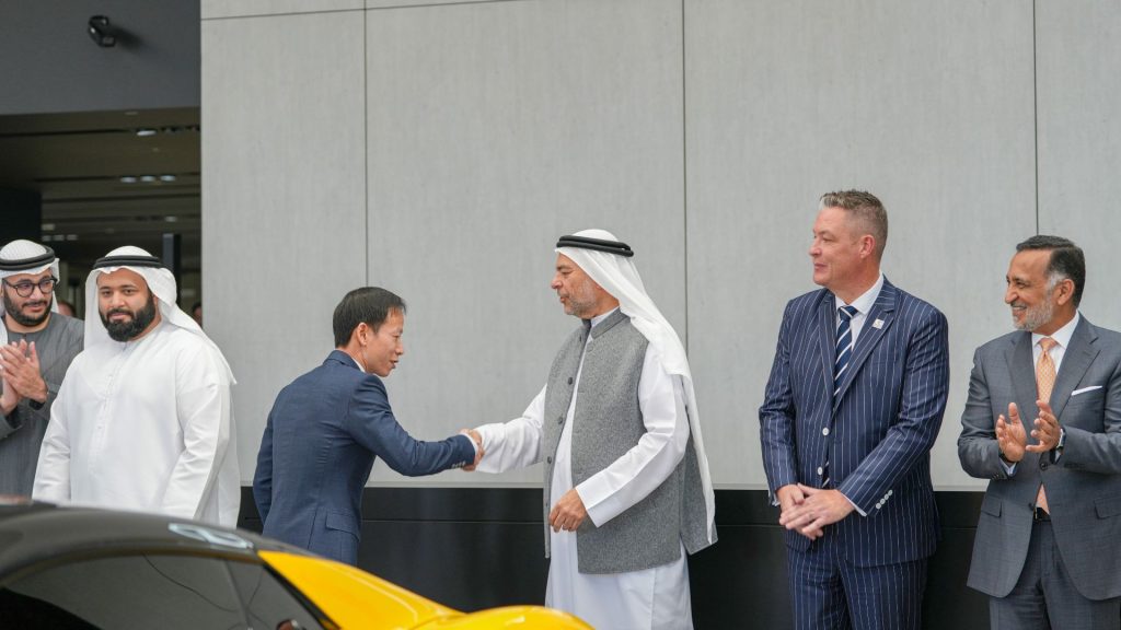 صالة عرض GAC موتور الجديدة في ديرة دبي 2026

افتتاح أكبر معرض GAC موتور في الإمارات

سيارات GAC موتور الكهربائية هايبتك وآيون

سيارات GAC موتور بمحركات الاحتراق الداخلي

أحدث طرازات GAC موتور في صالة ديرة دبي

تجربة GAC داخل صالة العرض الجديدة

فعاليات إطلاق سيارات GAC موتور في دبي

تجربة العملاء في أكبر صالة GAC موتور بالإمارات

شهاب قرقاش الرئيس التنفيذي يفتتح صالة GAC موتور

مارك زانغ المدير العام لشركة GAC موتور الشرق الأوسط

شراكة قرقاش للسيارات وGAC موتور في الإمارات

صالة GAC موتور تستضيف فعاليات وأنشطة مجتمعية

تجربة القيادة والفعاليات الخاصة بعشاق السيارات في دبي

New GAC Motor Showroom in Deira, Dubai 2026

Opening of the Largest GAC Motor Showroom in the UAE

GAC Motor Hyptech and Ion Electric Vehicles

GAC Motor Internal Combustion Engine Vehicles

Latest GAC Motor Models at the Deira Showroom

Experience GAC in the New Showroom

GAC Motor Car Launch Events in Dubai

Customer Experience at the Largest GAC Motor Showroom in the UAE

Shehab Gargash, CEO, Opens the GAC Motor Showroom

Mark Zhang, General Manager of GAC Motor Middle East

Gargash Motors and GAC Motor Partnership in the UAE

GAC Motor Showroom Hosts Community Events and Activities

Driving Experiences and Special Events for Car Enthusiasts in Dubai