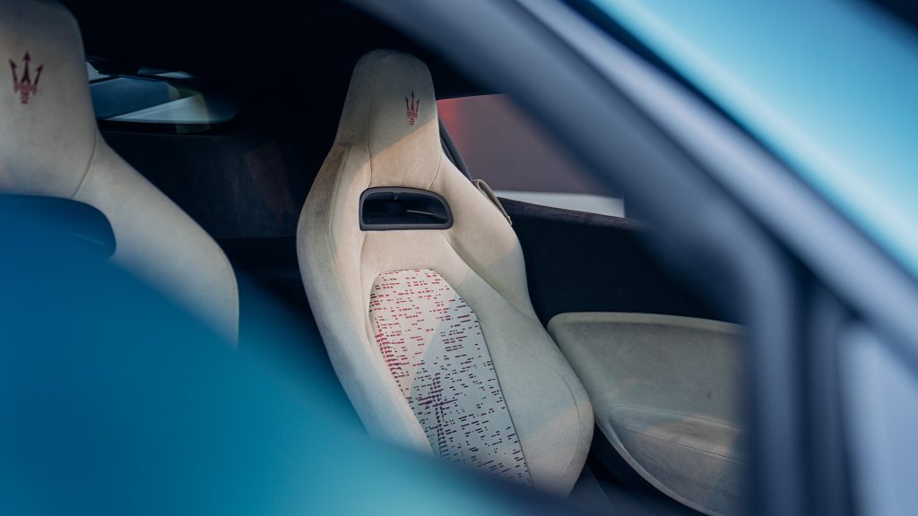 Maserati MCPURA

مازيراتي MCPURA 2026

Maserati MCPURA Dream Car

مازيراتي سيارة الأحلام 2026

Maserati supercar 2026

سوبركار مازيراتي الجديدة

Maserati Nettuno V6

Maserati MCPURA exterior design

تصميم مازيراتي MCPURA الخارجي

Maserati MCPURA front view

واجهة مازيراتي MCPURA الأمامية

Maserati MCPURA Butterfly doors

أبواب الفراشة مازيراتي MCPURA

Maserati MCPURA carbon fiber body

Maserati MCPURA interior

مقصورة مازيراتي MCPURA

Maserati MCPURA cockpit design

داخلية مازيراتي MCPURA الفاخرة

Maserati MCPURA racing interior

Maserati MCPURA Nettuno V6 engine

محرك Nettuno V6 مازيراتي MCPURA

Maserati MCPURA 630 hp

مازيراتي MCPURA قوة 630 حصان

Maserati MCPURA performance

Maserati MCPURA AI Aqua Rainbow color

لون AI Aqua Rainbow مازيراتي MCPURA

Maserati MCPURA Devil Orange

Maserati MCPURA Night Interaction color

Maserati Fuoriserie customization

تخصيص مازيراتي Fuoriserie

Maserati MCPURA
