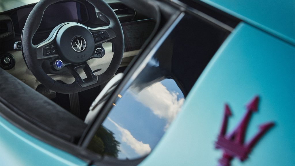 Maserati MCPURA

مازيراتي MCPURA 2026

Maserati MCPURA Dream Car

مازيراتي سيارة الأحلام 2026

Maserati supercar 2026

سوبركار مازيراتي الجديدة

Maserati Nettuno V6

Maserati MCPURA exterior design

تصميم مازيراتي MCPURA الخارجي

Maserati MCPURA front view

واجهة مازيراتي MCPURA الأمامية

Maserati MCPURA Butterfly doors

أبواب الفراشة مازيراتي MCPURA

Maserati MCPURA carbon fiber body

Maserati MCPURA interior

مقصورة مازيراتي MCPURA

Maserati MCPURA cockpit design

داخلية مازيراتي MCPURA الفاخرة

Maserati MCPURA racing interior

Maserati MCPURA Nettuno V6 engine

محرك Nettuno V6 مازيراتي MCPURA

Maserati MCPURA 630 hp

مازيراتي MCPURA قوة 630 حصان

Maserati MCPURA performance

Maserati MCPURA AI Aqua Rainbow color

لون AI Aqua Rainbow مازيراتي MCPURA

Maserati MCPURA Devil Orange

Maserati MCPURA Night Interaction color

Maserati Fuoriserie customization

تخصيص مازيراتي Fuoriserie

Maserati MCPURA
