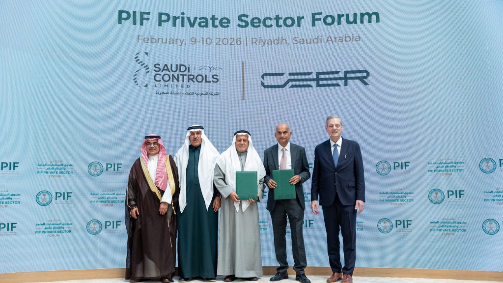 سير السيارات الكهربائية
شركة سير السعودية
صناعة السيارات الكهربائية في السعودية
توطين صناعة السيارات
اتفاقيات سير 3.7 مليار ريال
منتدى صندوق الاستثمارات العامة
صناعة السيارات في الرياض
مصنع سيارات كهربائية سعودي
سلسلة توريد السيارات في السعودية
مكونات السيارات الكهربائية محلياً
رؤية السعودية 2030 صناعة السيارات
استثمارات السيارات الكهربائية السعودية
تصنيع بطاريات سيارات كهربائية
هندسة سيارات كهربائية في السعودية
موردين سيارات كهربائية سعوديين
تطوير الصناعة الوطنية السعودية
خط إنتاج سيارات كهربائية
منظومة صناعة السيارات المتكاملة
سوق السيارات الكهربائية في الخليج
التحول الكهربائي في السعودية
اقتصاد السعودية الصناعي
وظائف صناعة السيارات السعودية
شراكات صناعية سعودية
تصنيع أنظمة HVAC للسيارات
مكونات بولي بروبلين للسيارات
زجاج سيارات كهربائية
مواد لاصقة هيكلية للسيارات
هياكل سيارات كهربائية
تقنيات السيارات المتقدمة في السعودية
استراتيجية توطين الصناعات
Electric Vehicles
Saudi Arabia's SIR Company
Electric Vehicle Manufacturing in Saudi Arabia
Localization of the Automotive Industry
SIR Agreements Worth SAR 3.7 Billion
Public Investment Fund Forum
Automotive Industry in Riyadh
Saudi Electric Vehicle Factory
Saudi Automotive Supply Chain
Local Electric Vehicle Components
Saudi Vision 2030 Automotive Industry
Saudi Electric Vehicle Investments
Electric Vehicle Battery Manufacturing
Electric Vehicle Engineering in Saudi Arabia
Saudi Electric Vehicle Suppliers
Developing Saudi National Industry
Electric Vehicle Production Line
Integrated Automotive Manufacturing System
Electric Vehicle Market in the Gulf
Electrification in Saudi Arabia
Saudi Industrial Economy
Saudi Automotive Industry Jobs
Saudi Industrial Partnerships
Automotive HVAC System Manufacturing
Automotive Polypropylene Components
Electric Vehicle Glass
Automotive Structural Adhesives
Electric Vehicle Bodies
Advanced Automotive Technologies in Saudi Arabia
Industrial Localization Strategy