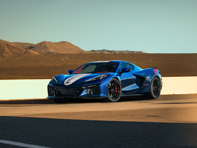 كورفيت غراند سبورت 2027 تنطلق بمحرك جديد من شفروليه!