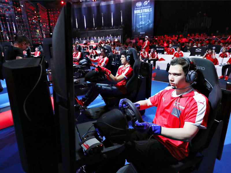 ثورة محاكاة السباقات تشتعل في 2026: هل عرش iRacing مهدّد؟