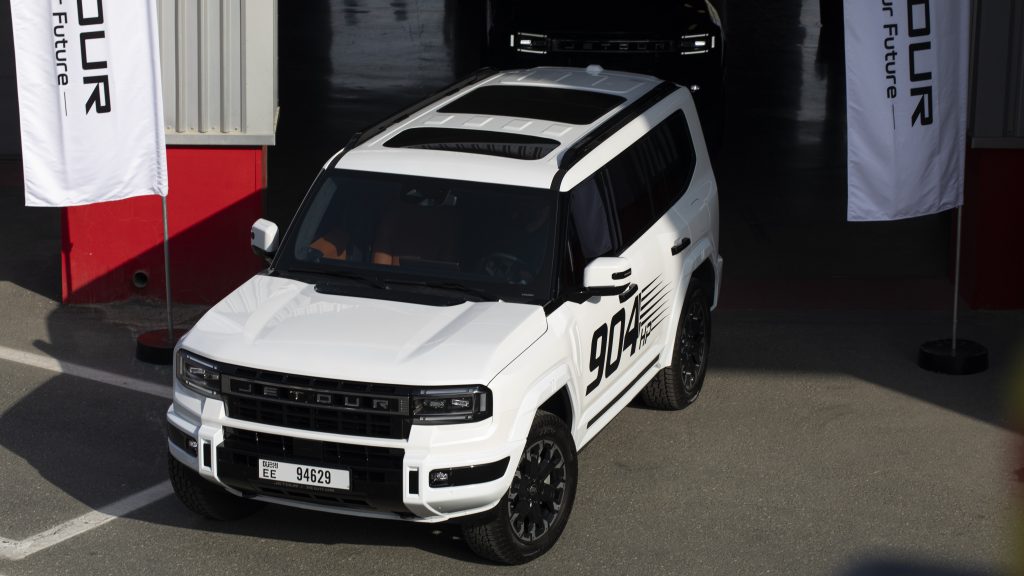 سيارات كهربائية فاخرة 2026
SUV كهربائية حديثة
تصميم سيارات كهربائية فاخرة
داخلية سيارات كهربائية متطورة
شاشة سيارات حديثة كبيرة
نظام معلوماتي ذكي سيارات
شحن سريع سيارات كهربائية
مدى طويل سيارات كهربائية
أداء سيارات كهربائية قوية
تقنيات الذكاء الاصطناعي سيارات
سيارات SUV كهربائية كبيرة
سيارات فاخرة بتقنيات حديثة
تجربة قيادة كهربائية متطورة
سيارات عائلية كهربائية فاخرة
أفضل سيارات كهربائية 2026
جيتور سيارات
سيارات جيتور 2026
موديلات جيتور الجديدة
تصميم سيارات جيتور
داخلية سيارات جيتور
جيتور داشينغ
جيتور X70
جيتور X90
مواصفات سيارات جيتور
أسعار سيارات جيتور
luxury electric SUVs 2026
modern electric SUV design
electric car interior technology
large infotainment screen cars
advanced EV technology features
fast charging electric vehicles
long range electric SUVs
high performance electric cars
AI technology in cars
full size electric SUV
premium EV interior design
futuristic car technology
family luxury electric SUV
best electric cars 2026
next generation EV vehicles
Jetour cars
Jetour models 2026
new Jetour SUV lineup
Jetour design language
Jetour interior features
Jetour Dashing
Jetour X70
Jetour X90
Jetour specs and features
Jetour price and review
