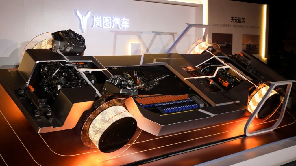 VOYAH
VOYAH Automotive
فويا
السيارات الكهربائية الفاخرة
معرض بكين 2026
Beijing Auto Show 2026
VOYAH Taishan X8
سيارات كهربائية صينية
SUV كهربائية
مدى السيارات الكهربائية
شحن 800V
سيارات ذكية
HarmonyOS سيارات
LiDAR سيارات