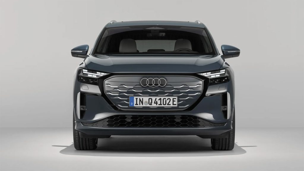أودي Q4 e-tron
Audi Q4 e-tron 2026
Q4 e-tron فيس ليفت
أودي كهربائية SUV
Q4 Sportback e-tron
سيارة كهربائية أودي
مدى 592 كم
شحن سريع 185 كيلوواط
تقنية V2L
سيارات كهربائية 2026
أودي Q4 e-tron فيس ليفت 2026 تصميم خارجي جديد
Audi Q4 e-tron facelift LED headlights design
تصميم الشبكة الأمامية Singleframe في أودي Q4
أودي Q4 Sportback e-tron تصميم كوبيه SUV
مصابيح OLED الخلفية في أودي الكهربائية
المقصورة الرقمية في أودي Q4 e-tron
شاشة المسرح الرقمي في أودي Q4
شاشة عدادات رقمية 11.9 إنش Audi
شاشة ترفيه 12.8 إنش في أودي Q4
شاشة الراكب الأمامي في أودي Q4 e-tron
نظام Head up display الواقع المعزز أودي
شحن سريع 185 كيلوواط سيارة أودي كهربائية
بطارية 77 كيلوواط ساعي Audi Q4
مساحة صندوق أودي Q4 e-tron الخلفي
سيارة SUV كهربائية من أودي بتقنيات حديثة
Audi Q4 e-tron
Audi Q4 e-tron 2026
Q4 e-tron facelift
electric Audi SUV
Q4 Sportback e-tron
Audi EV SUV
592 km range EV
185 kW fast charging
V2L electric car
electric SUV 2026
Audi Q4 e-tron facelift 2026 exterior design
Audi Q4 e-tron LED headlights customizable design
Audi Singleframe grille updated design
Audi Q4 Sportback e-tron coupe SUV profile
OLED rear lights Audi electric SUV
Audi Q4 e-tron digital interior cockpit
Audi digital stage dashboard screens
11.9 inch digital instrument cluster Audi
12.8 inch infotainment screen Audi Q4
front passenger display Audi Q4 e-tron
augmented reality head up display Audi
185 kW fast charging Audi electric car
77 kWh battery Audi Q4 e-tron
Audi Q4 e-tron trunk space rear
modern electric SUV Audi interior technology
