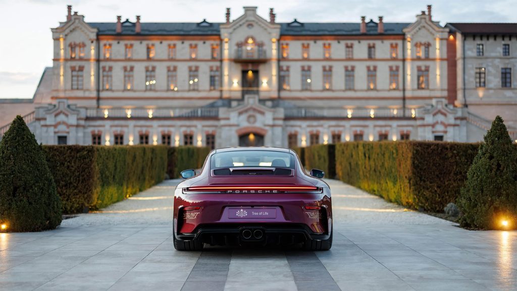 بورشه 911 GT3 Touring
بورشه 911 جي تي 3 تورينج
بورشه مولدوفا
Sonderwunsch
مقصورة بورشه 911
نسخة خاصة بورشه
بورشه 911 GT3 خاصة
سيارات رياضية فاخرة
بورشه 911 2026
تصميم داخلي بورشه
بورشه 911 GT3 Touring الخاصة بطلاء متدرج احتفالاً بمرور 15 عاماً على بورشه مولدوفا
الواجهة الأمامية لسيارة بورشه 911 GT3 Touring الخاصة بتشطيبات فريدة
بورشه 911 GT3 Touring بطلاء متدرج من البنفسجي إلى الماجنتا
التصميم الجانبي لنسخة بورشه 911 GT3 Touring المخصصة عبر برنامج Sonderwunsch
مقصورة بورشه 911 GT3 Touring بجلد ليليكي وقماش باشا الفاخر
مقاعد بورشه 911 GT3 Touring مع تطعيمات Ruby Star Neo وخياطة متباينة
لوحة قيادة بورشه 911 GT3 Touring مع تطعيمات خشب Paldao الفاخر
مقبض ناقل الحركة اليدوي في بورشه 911 GT3 Touring بتطعيمات خشبية
رسم شجرة الحياة الذهبي على هيكل بورشه 911 GT3 Touring الخاصة
Golden Tree of Life artwork on the bespoke Porsche 911 GT3 Touring
Wood-trimmed manual gear lever in the Porsche 911 GT3 Touring
Porsche 911 GT3 Touring dashboard with luxurious Paldao wood trim
Porsche 911 GT3 Touring seats featuring Ruby Star Neo accents and contrast stitching
Porsche 911 GT3 Touring interior with lilac leather and premium Pasha fabric
Side profile of the Porsche 911 GT3 Touring customized through Sonderwunsch
Porsche 911 GT3 Touring featuring a purple-to-magenta gradient paint finish
Front three-quarter view of the bespoke Porsche 911 GT3 Touring
Special Porsche 911 GT3 Touring with gradient paint celebrating Porsche Moldova's 15th anniversary
Pasha Fabric
Porsche Sonderwunsch
Porsche 911 GT3 Touring
Porsche GT3 Touring
Porsche Sonderwunsch
Porsche Moldova
Porsche special edition
Porsche 911 interior
Pasha fabric interior
Porsche GT3 custom build
Porsche anniversary edition
luxury sports car interior
Porsche 911 bespoke
one-off Porsche 911