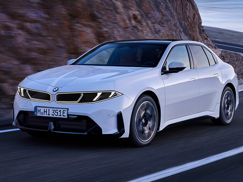 بي ام دبليو i3 2027 BMW i3 الجديدة كلياً منصة Neue Klasse BMW مدى قيادة 906 كم BMW i3 داخلية بي إم دبليو i3 الرقمية شاشة BMW i3 ثلاثية الأبعاد نظام Heart of Joy BMW شحن سريع 800 فولت BMW BMW i3 First Edition سيارة سيدان كهربائية BMW BMW i3 2027 electric sedan BMW Neue Klasse platform i3 BMW i3 906 km range BMW i3 interior cockpit 3D HUD BMW Heart of Joy system BMW fast charging 800V EV BMW i3 First Edition trim electric BMW 3 Series i3 BMW digital dashboard i3 long range electric sedan BMW i3