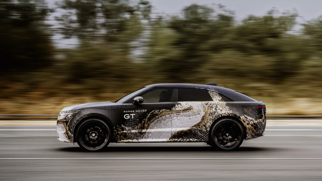 رنج روفر GT
رنج روفر GT الكهربائية
رنج روفر GT 2027
رنج روفر كهربائية
Range Rover GT
Range Rover Electric GT
رنج روفر كهربائية جديدة
سيارات رنج روفر الكهربائية
منصة EMA
Electric Modular Architecture
سيارات جراند تورر
SUV كهربائية فاخرة
سيارات كهربائية فاخرة
رنج روفر 2027
تصميم رنج روفر GT
مقصورة رنج روفر GT
رنج روفر مستقبلية
سيارات كهربائية بريطانية
أخبار رنج روفر
سيارات SUV كهربائية
رنج روفر GT الكهربائية الجديدة بتصميم منخفض وانسيابي
الواجهة الأمامية لسيارة رنج روفر GT الكهربائية
التصميم الجانبي لرنج روفر GT الجديدة
مقصورة رنج روفر GT المستقبلية مع شاشة OLED
داخلية رنج روفر GT الكهربائية الفاخرة
سيارة رنج روفر GT بمنصة EMA الكهربائية
تصميم خلفي لسيارة رنج روفر GT الجديدة
رنج روفر GT الكهربائية خلال الاختبارات
رنج روفر GT تجمع بين سيارات SUV والجراند تورر
سيارة Range Rover GT الكهربائية الفاخرة
Range Rover GT
Electric Range Rover GT
Range Rover GT EV
New Range Rover GT
Range Rover electric SUV
Range Rover Grand Tourer
Electric Modular Architecture
EMA platform
Luxury electric SUV
Electric Grand Tourer
Range Rover EV
Range Rover GT interior
Range Rover GT design
Luxury EV
British luxury SUV
Electric Range Rover 2027
New electric Range Rover
Premium electric SUV
Range Rover news
Luxury electric crossover
New electric Range Rover GT with sleek grand touring design
Front view of the all-electric Range Rover GT
Side profile of the new Range Rover GT EV
Futuristic interior of the Range Rover GT with OLED display
Luxury cabin inside the electric Range Rover GT
Range Rover GT built on the EMA electric platform
Rear design of the new Range Rover GT
Electric Range Rover GT prototype during testing
Range Rover GT blending SUV capability with grand touring comfort
Premium all-electric Range Rover GT luxury SUV
